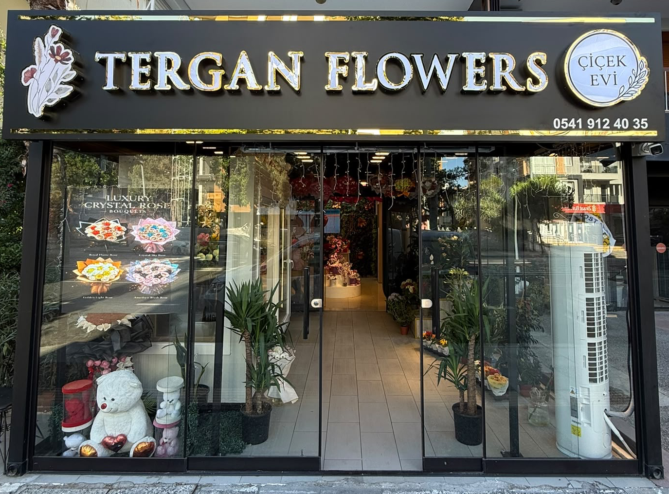 Tergan Flowers resmi