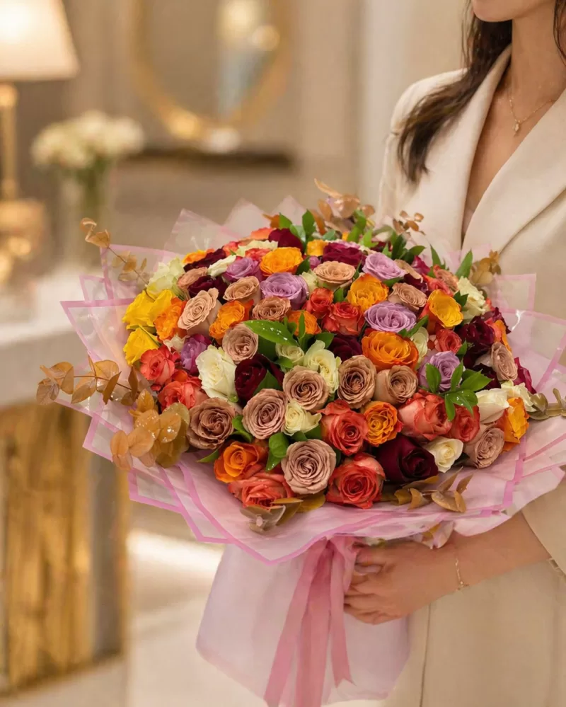 İthal 101 Adet Karışık Gül Buketi
